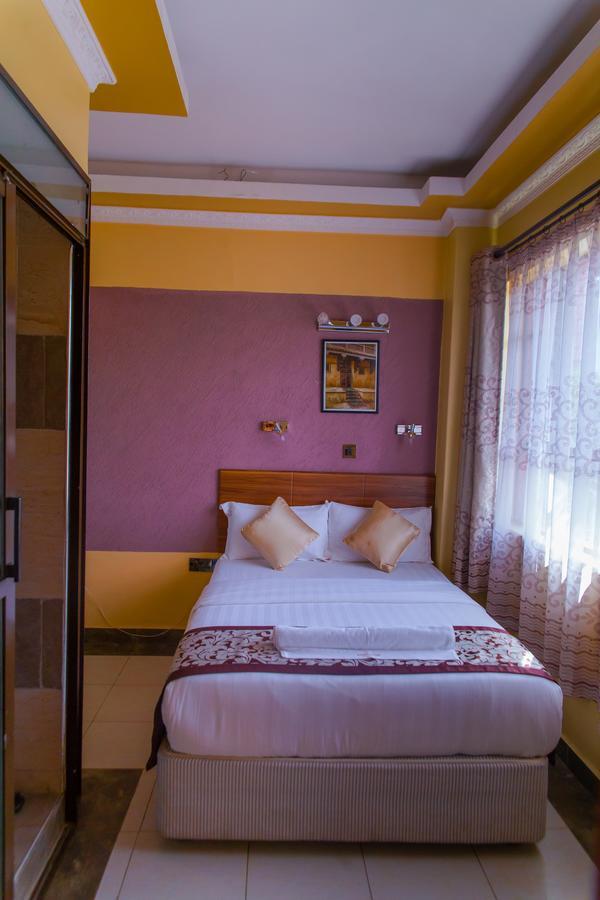 Enkare Hotel Nairobi Exterior photo