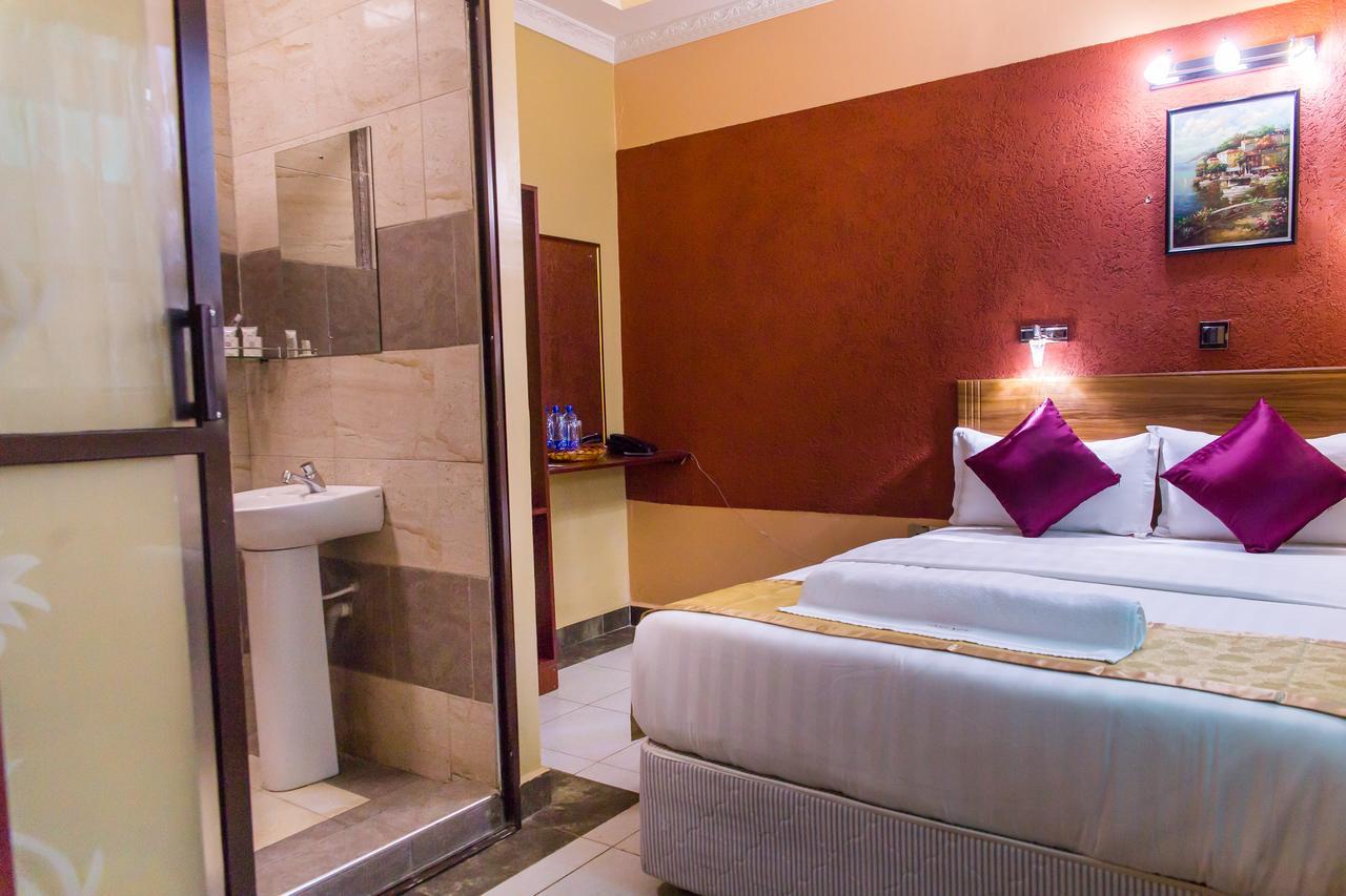 Enkare Hotel Nairobi Exterior photo